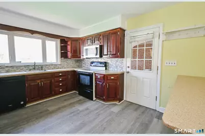 55 Barton Street, Torrington, CT 06790 - Photo 6