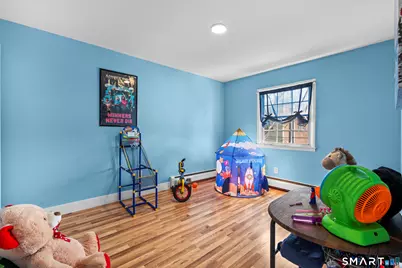 170 Ferry Street, New Haven, CT 06513 - Photo 18