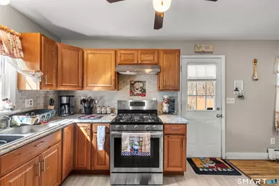 170 Ferry Street, New Haven, CT 06513 - Photo 10