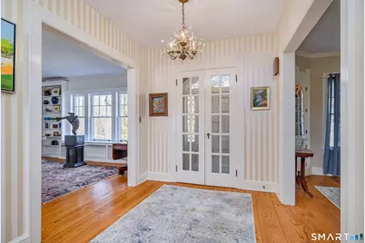 9 Tory Lane, Newtown, CT 06470 - Photo 4