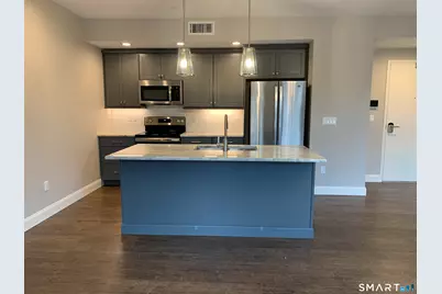 Edgewater Circle, East Hampton, CT 06424 - Photo 2