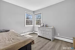 429 Thompson Ave, East Haven, CT 06512 - Photo 16