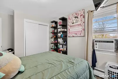 429 Thompson Avenue, East Haven, CT 06512 - Photo 12