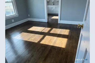 217 Hillcrest Road, Bridgeport, CT 06606 - Photo 10