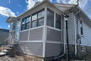 217 Hillcrest Rd, Bridgeport, CT 06606 - Photo 2