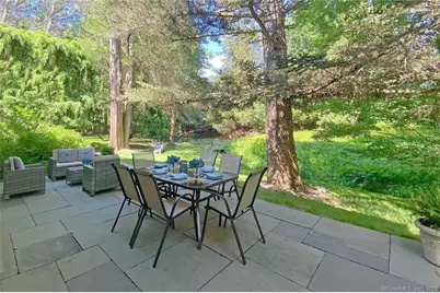 177 Brett Road, Fairfield, CT 06824 - Photo 4