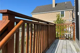 141 Middle Beach Rd, Madison, CT 06443 - Photo 2