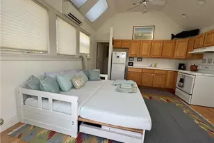 141 Middle Beach Rd, Madison, CT 06443 - Photo 4