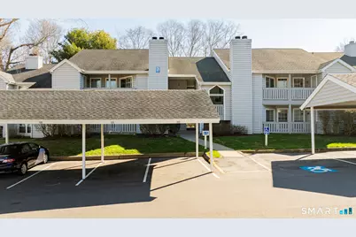 82 Crown Knoll Court #152, Groton, CT 06340 - Photo 4