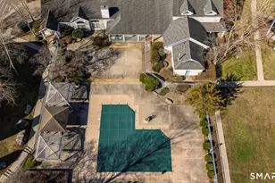 82 Crown Knoll Ct, Groton, CT 06340 - Photo 10