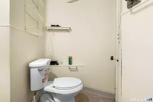 32 Greenwood St, Naugatuck, CT 06770 - Photo 38