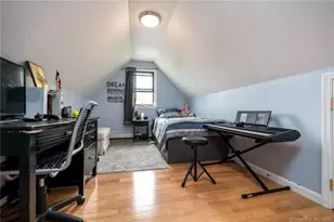 21 Hirsch Rd, Stamford, CT 06905 - Photo 28