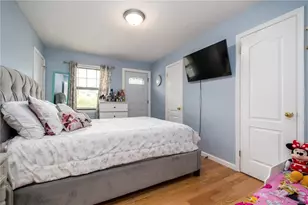 21 Hirsch Rd, Stamford, CT 06905 - Photo 10