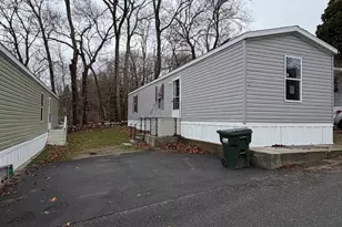 435 High St, Groton, CT 06355 - Photo 2