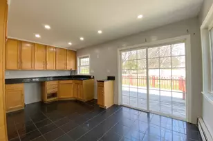 18 Reservoir Rd, Newington, CT 06111 - Photo 6