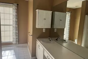 21 Beechwood Dr, Waterford, CT 06385 - Photo 14