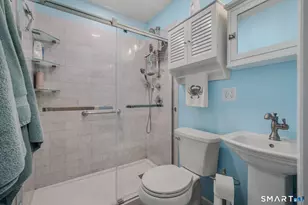 541 Groton Long Point Rd, Groton, CT 06340 - Photo 10