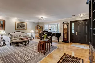 15 Cambridge Dr, Madison, CT 06443 - Photo 4