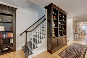 15 Cambridge Dr, Madison, CT 06443 - Photo 2