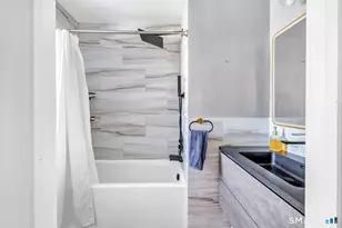 185 Cutspring Rd, Stratford, CT 06615 - Photo 32