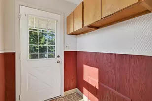 6 Cedar St, Waterford, CT 06385 - Photo 32