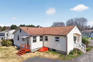 6 Cedar St, Waterford, CT 06385 - Photo 4