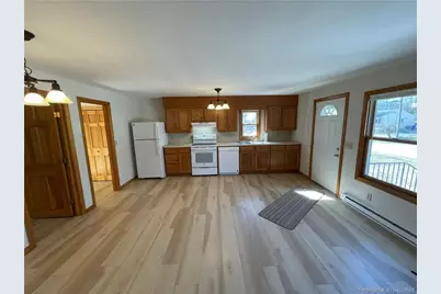 45 Whittle Street, Groton, CT 06355 - Photo 2