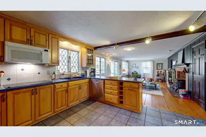 284 Farmcliff Drive, Glastonbury, CT 06033 - Photo 8