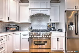 7 Luisa Ct, Branford, CT 06405 - Photo 10