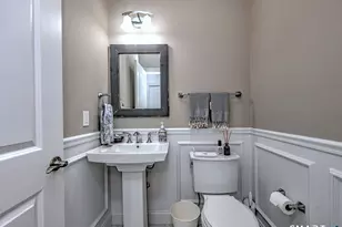 7 Luisa Ct, Branford, CT 06405 - Photo 24