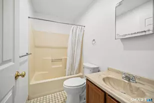 7 Concorde Way, Windsor Locks, CT 06096 - Photo 16