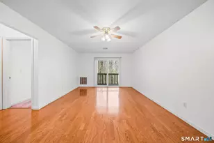 7 Concorde Way, Windsor Locks, CT 06096 - Photo 4