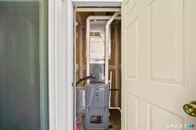 7 Concorde Way #B2, Windsor Locks, CT 06096 - Photo 22