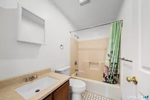 7 Concorde Way, Windsor Locks, CT 06096 - Photo 12