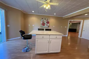 631 Avon Dr, Orange, CT 06477 - Photo 38