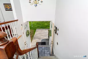 13 Elmar Dr, Danbury, CT 06811 - Photo 2