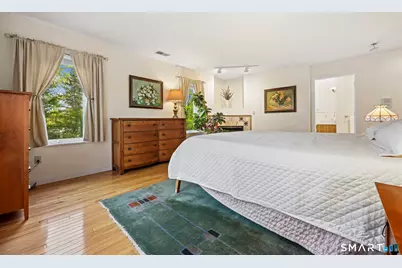 135 Kings Highway, North Haven, CT 06473 - Photo 26