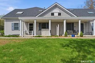 202 Stoney Way, New Fairfield, CT 06812 - Photo 2