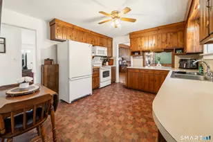 440 Roxbury Rd, Southbury, CT 06488 - Photo 12