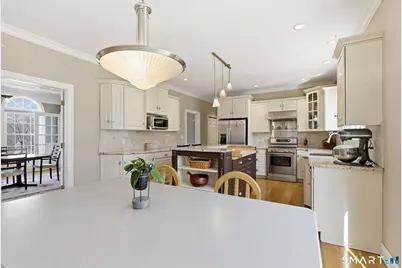 22 Misty Vale Road, Newtown, CT 06482 - Photo 2