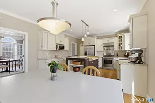 22 Misty Vale Rd, Newtown, CT 06482 - Photo 2