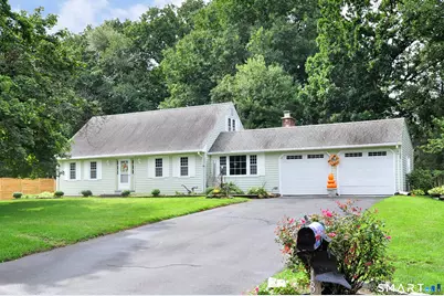 18 Margaret Drive, East Windsor, CT 06016 - Photo 2