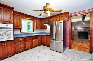 18 Margaret Dr, East Windsor, CT 06016 - Photo 10