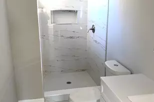 277 Alba Ave, Bridgeport, CT 06606 - Photo 22