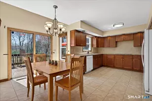 206 W Todd St, Hamden, CT 06518 - Photo 6