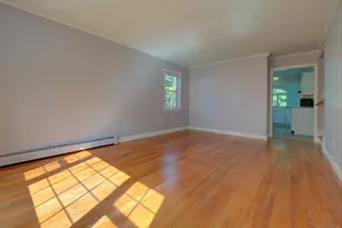 24 Larchmont Terrace, Groton, CT 06355 - Photo 2