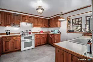 363 State Route 37, New Fairfield, CT 06812 - Photo 6