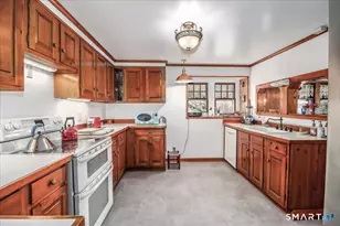 363 State Route 37, New Fairfield, CT 06812 - Photo 8