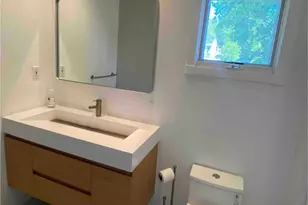 44 Warren St, Milford, CT 06460 - Photo 18