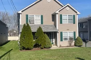 67 Sheridan St, Danbury, CT 06810 - Photo 2